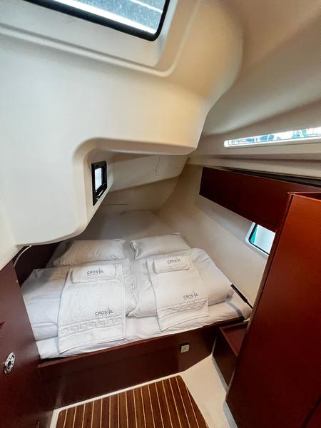 Book yachts online - sailboat - Oceanis 50 Family - GREAT WHITE - rent