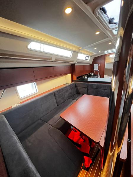 Book yachts online - sailboat - Oceanis 50 Family - GREAT WHITE - rent