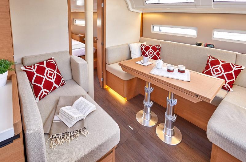 Book yachts online - sailboat - Sun Odyssey 410 - NO NAME YET  - rent