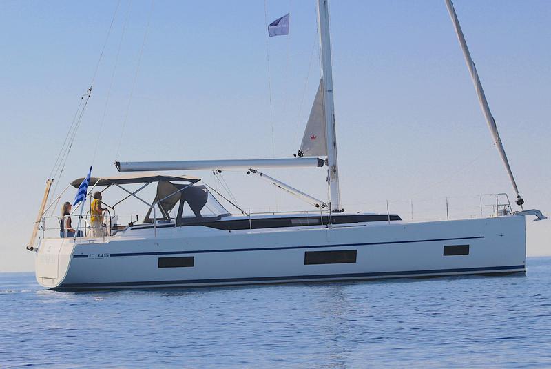 Book yachts online - sailboat - Bavaria C45 - Super Puma - rent
