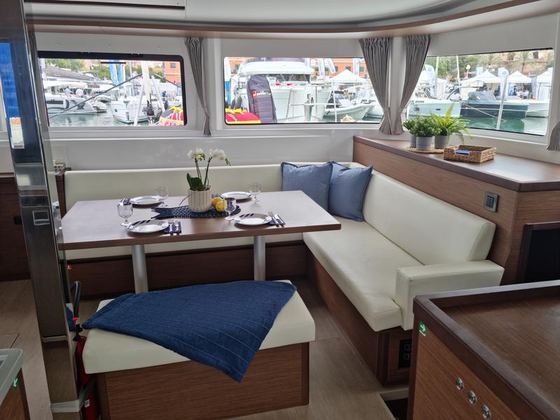 Book yachts online - catamaran - Lagoon 46 New Horizons - New Horizons - rent