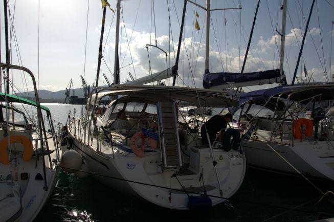 Book yachts online - sailboat - Bavaria 46 Cruiser - SR II  - rent