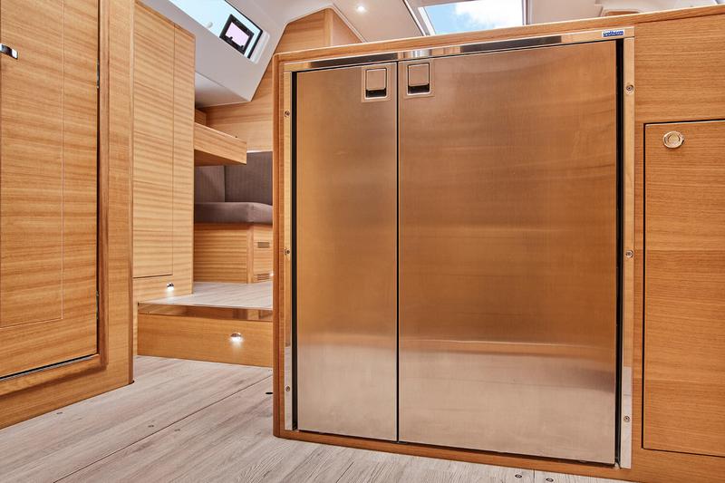 Book yachts online - sailboat - Elan Impression 50.1 - LONG ISLAND - rent