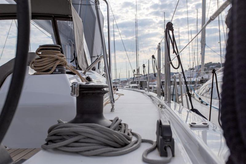 Book yachts online - sailboat - Dufour 530 - ANNA III - rent