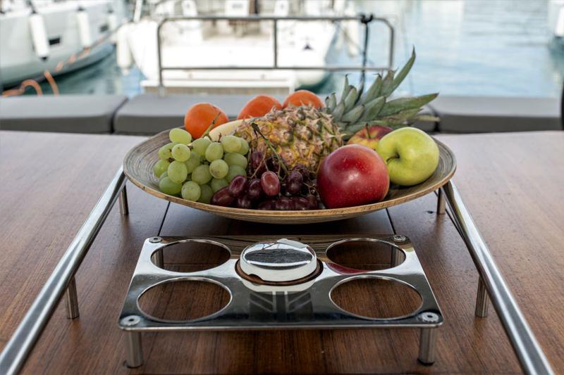 Book yachts online - sailboat - Dufour 530 - JOHANNA - rent