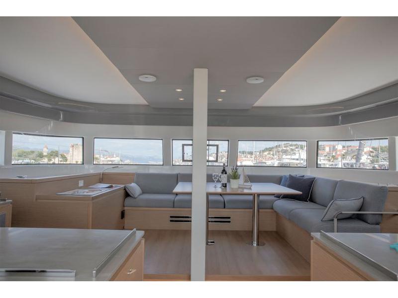 Book yachts online - catamaran - Excess 15 - TRANQUILLITY - rent