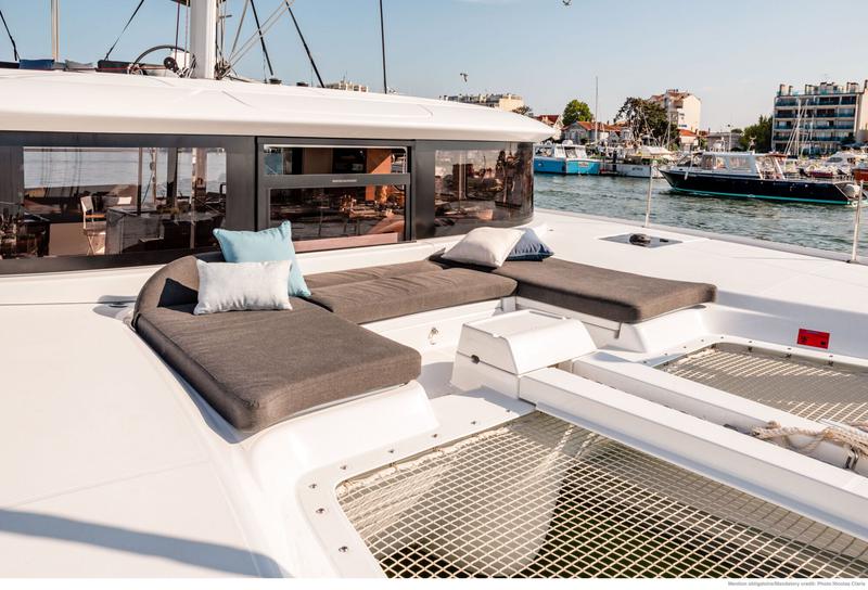 Book yachts online - catamaran - Lagoon 46 - COOLWAY  - rent