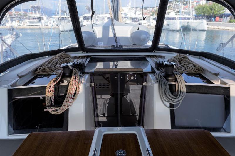 Book yachts online - sailboat - Dufour 460 - WILMA  - rent