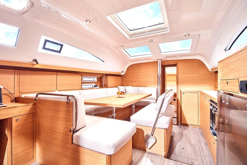Book yachts online - sailboat - Elan Impression 45.1 OW - MOONLIGHT  - rent