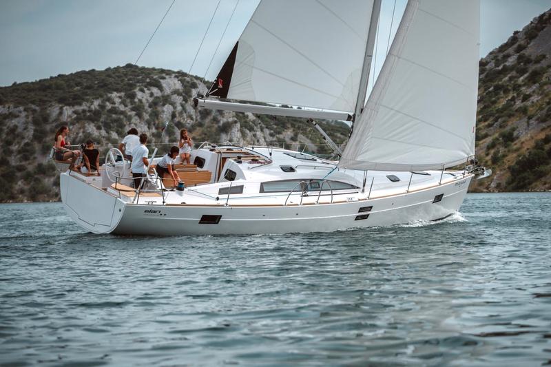 Book yachts online - sailboat - Elan Impression 45.1 OW - MOONLIGHT  - rent