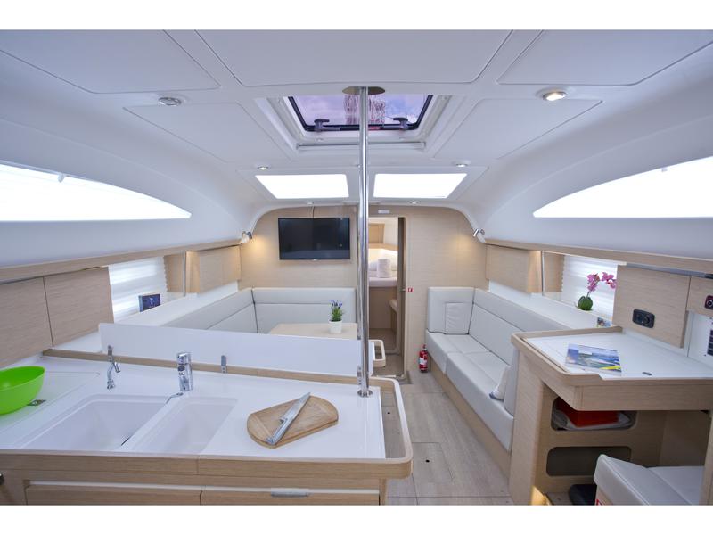 Book yachts online - sailboat - Elan 45 Impression - MIDNIGHT - rent