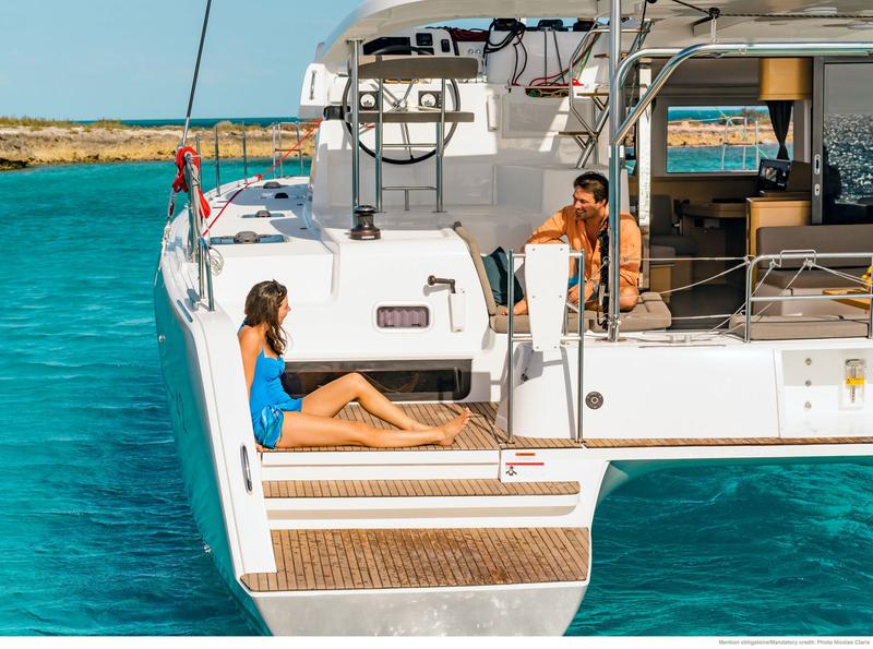 Book yachts online - catamaran - Lagoon 42 - AMFITRITE  - rent