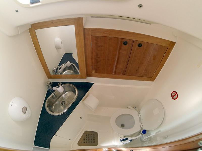 Book yachts online - sailboat - Salona 45 - Nati - rent