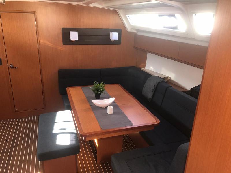 Book yachts online - sailboat - Bavaria Cruiser 46 - Topcu - rent