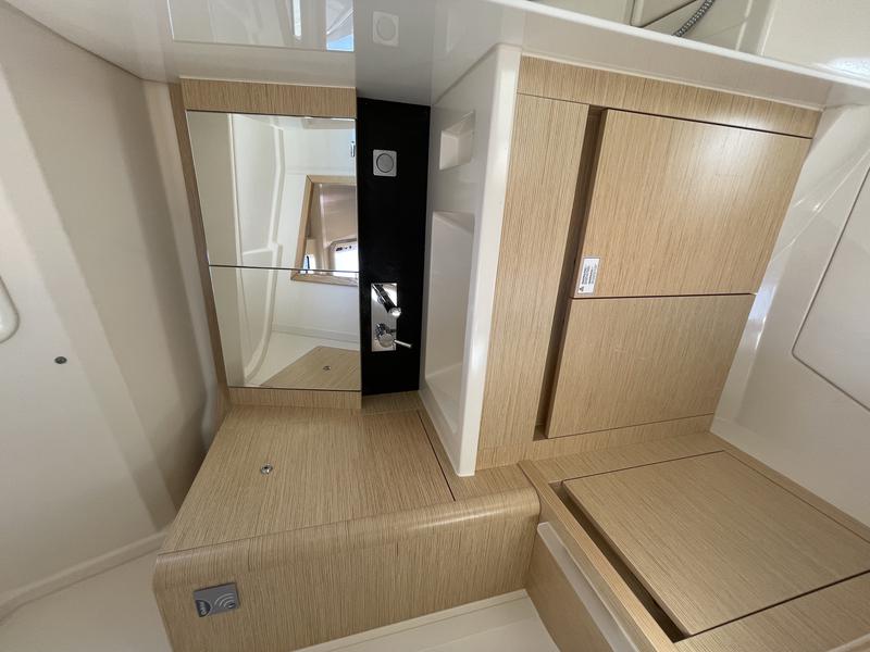 Book yachts online - sailboat - Hanse 418 - Infinity of Love - rent