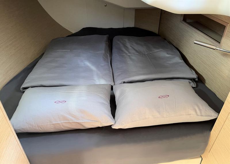 Book yachts online - sailboat - Hanse 458 - Infinity of Life - rent