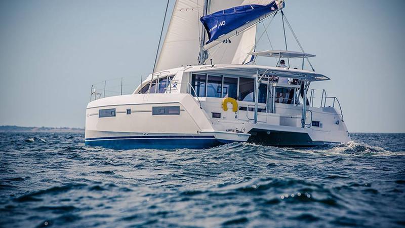 Book yachts online - catamaran - Leopard 40 - 3 cab - DAMLA - rent