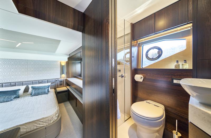 Book yachts online - motorboat - Sunseeker Manhattan 55 - Apolo - rent