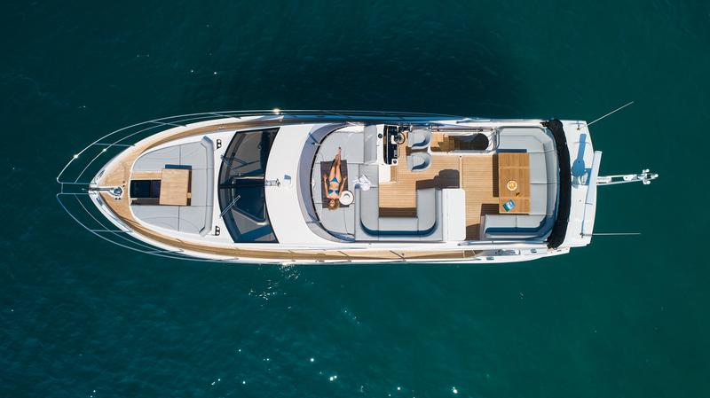 Book yachts online - motorboat - Sunseeker Manhattan 55 - Apolo - rent