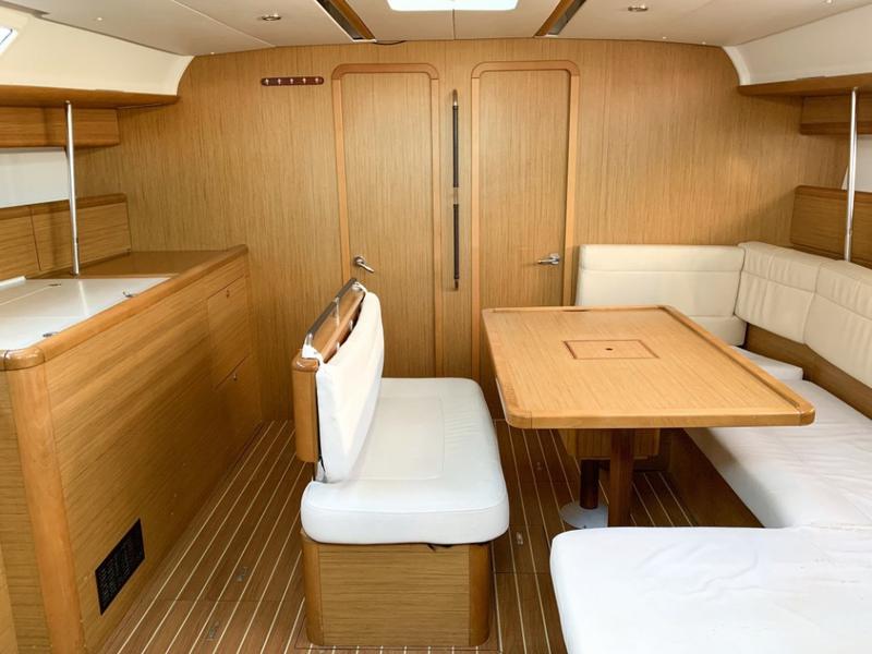 Book yachts online - sailboat - Sun Odyssey 49i - Mirta - rent