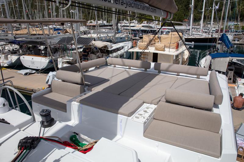 Book yachts online - catamaran - Bali Catspace - Time Out - rent