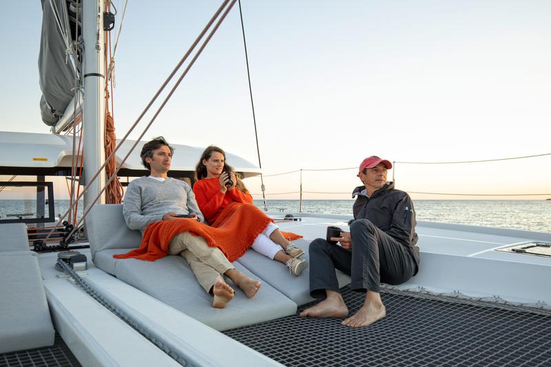 Book yachts online - catamaran - Excess 11 - YEMAYA Valencia BAREBOAT weekly - rent