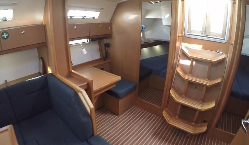 Book yachts online - sailboat - Bavaria 40 Cruiser - XANEI S - rent