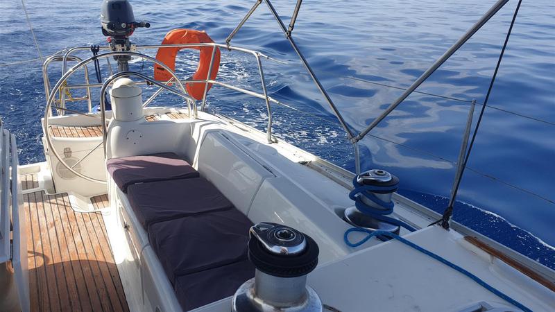 Book yachts online - sailboat - Sun Odyssey 43 - Irene - rent