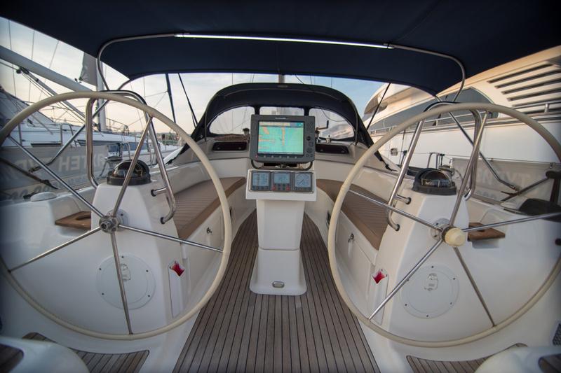 Book yachts online - sailboat - Bavaria 50 Vision - Saint Anna - rent