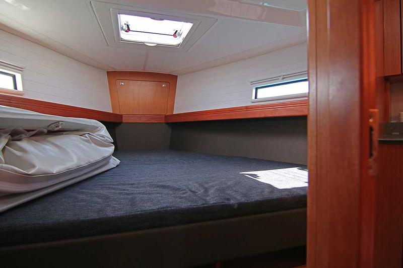 Book yachts online - sailboat - Bavaria 41 Cruiser - Harmonia - rent