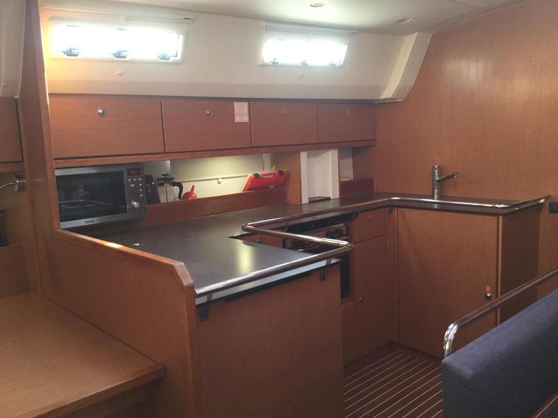 Book yachts online - sailboat - Bavaria 50 Cruiser - Jemi - rent