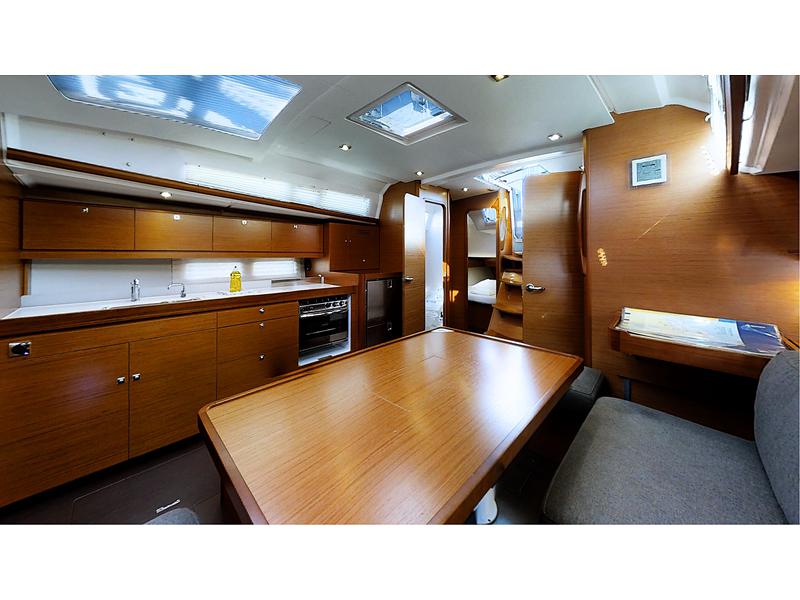 Book yachts online - sailboat - Dufour 460 Grand Large - Arioso - rent