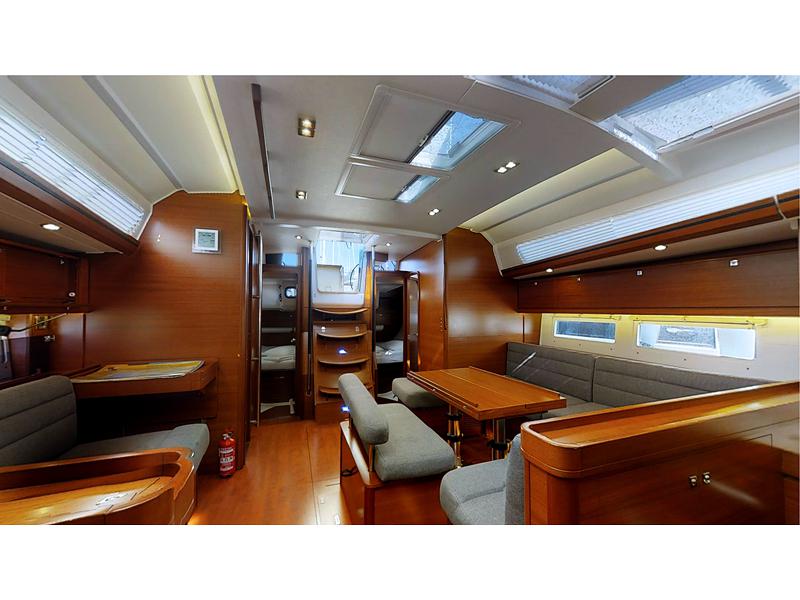 Book yachts online - sailboat - Dufour 512 Grand Large - Legato - rent