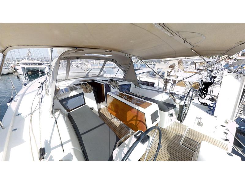 Book yachts online - sailboat - Dufour 390 Grand Large - Mimi - rent