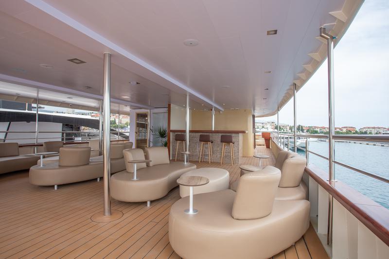 Book yachts online - motorboat - Luxury Motor Yacht - Lastavica - rent