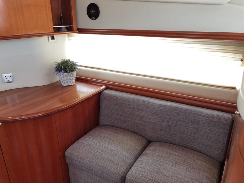 Book yachts online - motorboat - Rodman 41 - Mainera - rent