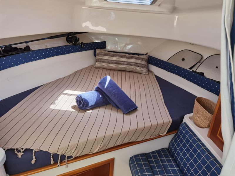 Book yachts online - motorboat - Faeton Moraga 910 - Arianne - rent