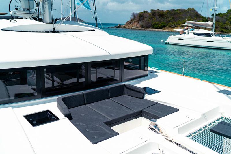 Book yachts online - catamaran - Lagoon 52F - AKANA  - rent
