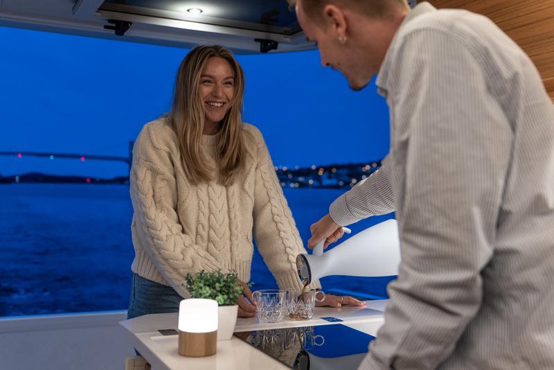Book yachts online - motorboat - Greenline 39 - Kviteseid - rent