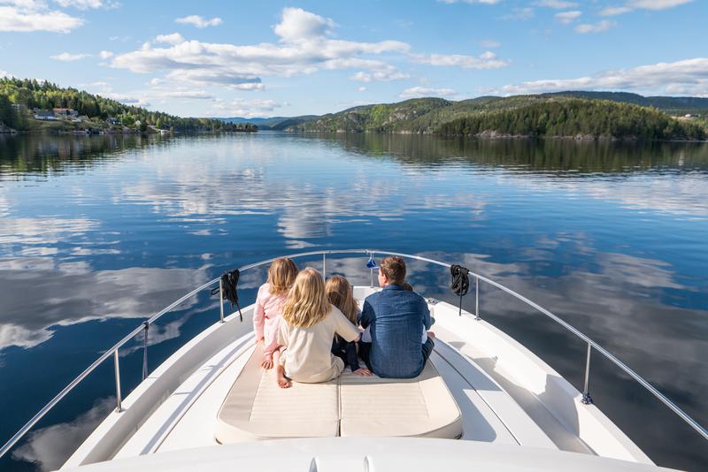 Book yachts online - motorboat - Greenline 39 - Kviteseid - rent