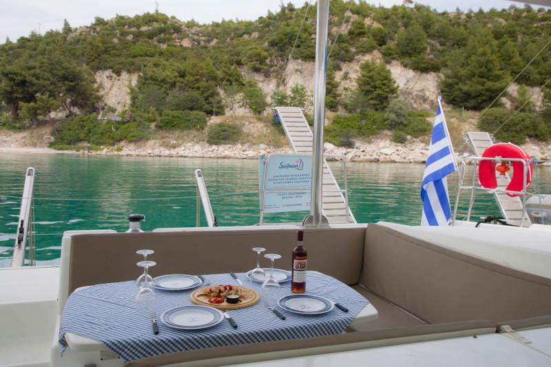 Book yachts online - catamaran - Lagoon 420 - Dynamis - rent