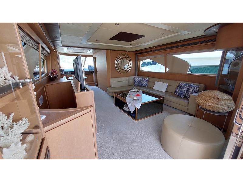 Book yachts online - motorboat - Evo Marine Deauville 760 - My Way  - rent