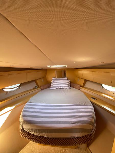 Book yachts online - motorboat - Atlantis 39 - G&amp;K - rent