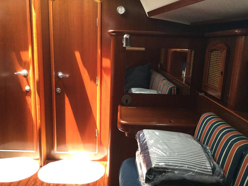 Book yachts online - sailboat - Beneteau 50 - Tetina - rent