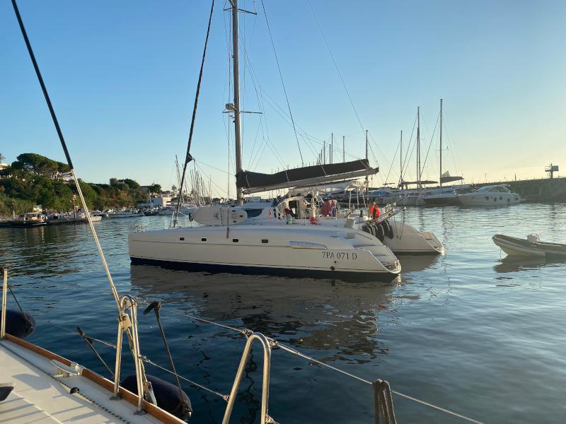 Book yachts online - catamaran - Bahia 46 - Hyera ( AC / WATER MAKER ) - rent