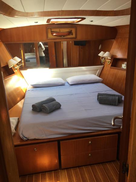Book yachts online - sailboat - Comet 65 Sport - CIAO CIAO BAMBINA - rent
