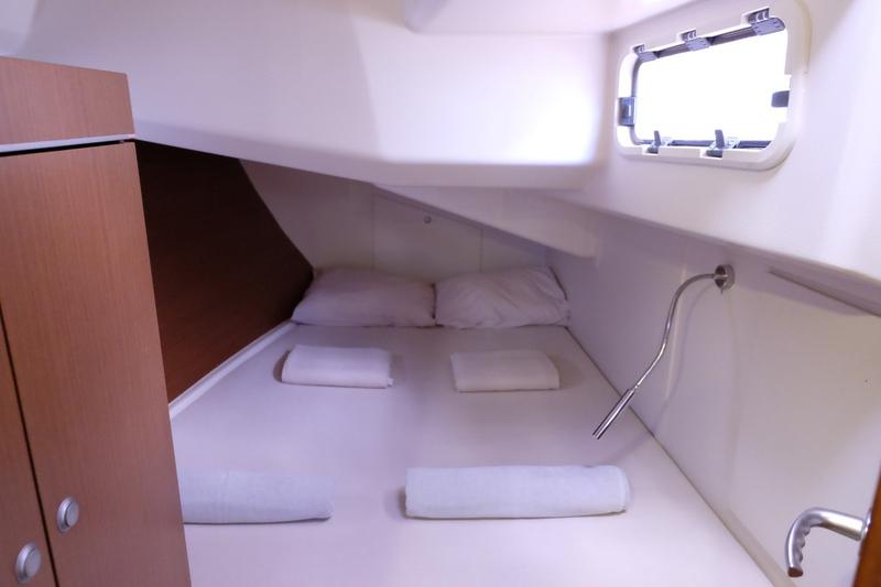 Book yachts online - sailboat - Hanse 445 - Fox - rent