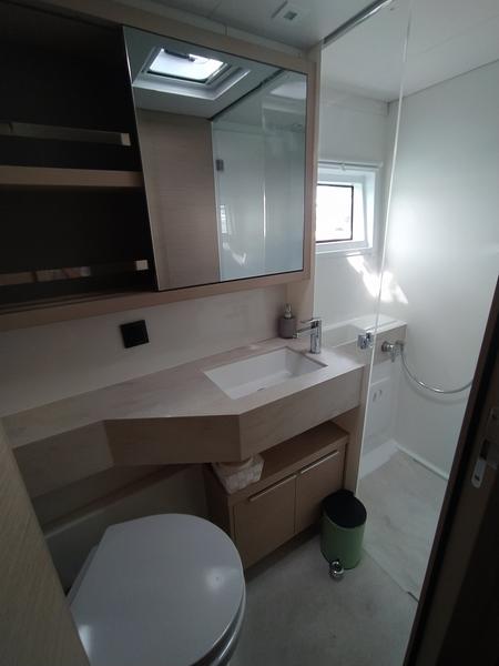 Book yachts online - catamaran - Lagoon 46 - Gea - rent