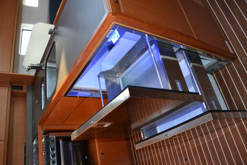 Book yachts online - sailboat - Bavaria C45 Holiday - BARBARA I - rent