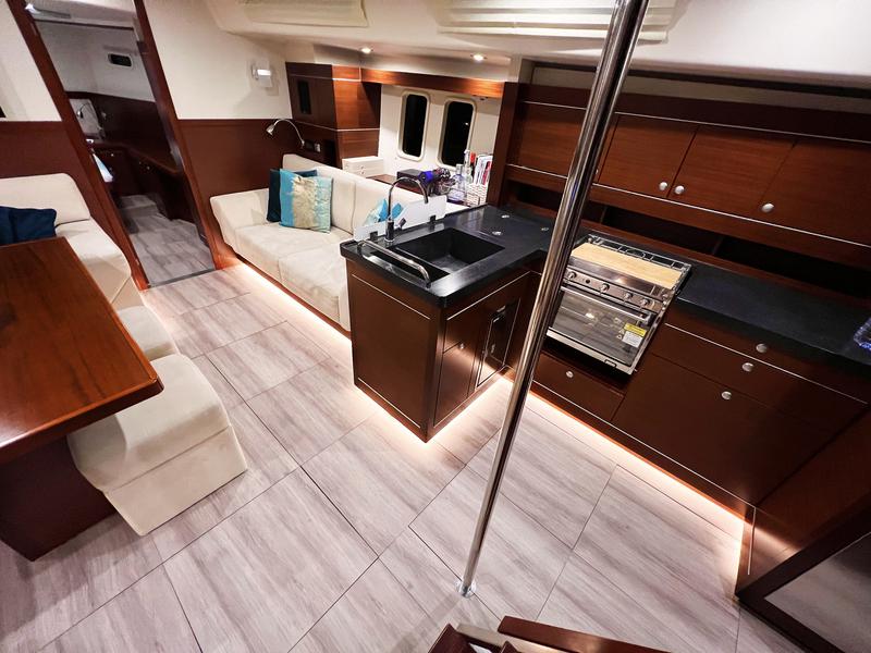 Book yachts online - sailboat - Hanse 545 - d'Este - rent